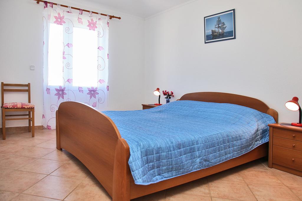 Villa Marijana เซรเซร์ ภายนอก รูปภาพ