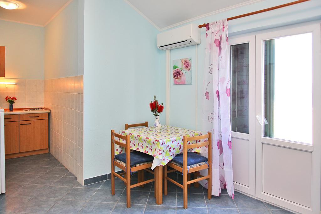Villa Marijana เซรเซร์ ภายนอก รูปภาพ