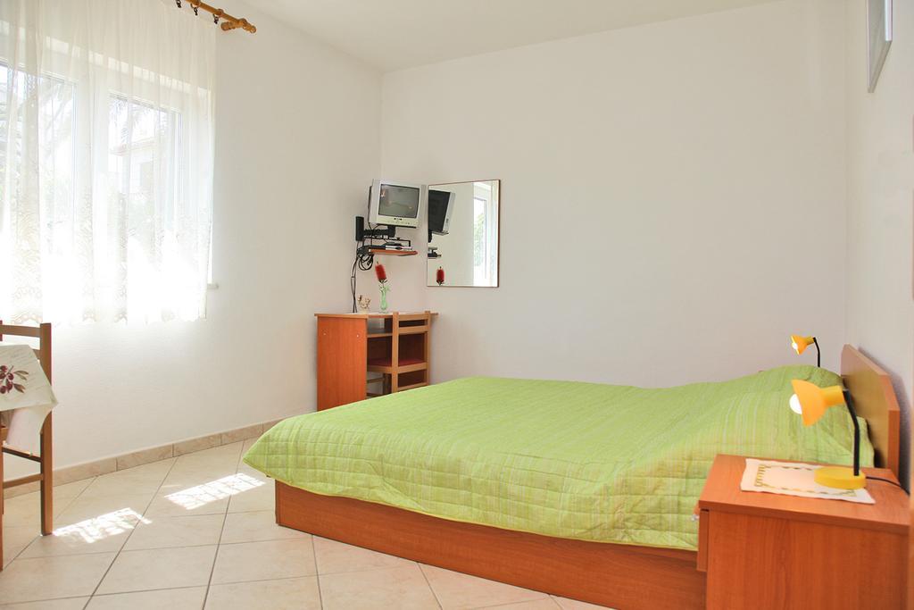 Villa Marijana เซรเซร์ ภายนอก รูปภาพ